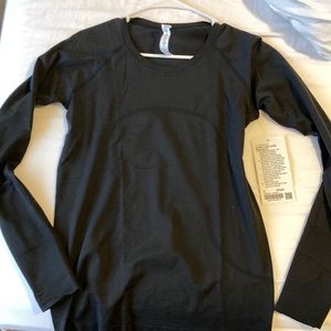 Lululemon Black Swiftly Tech Long Sleeve 2.0